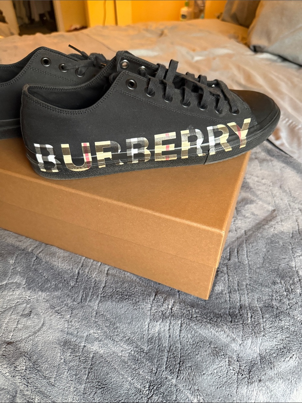 Burberry Black Canvas Low-Top Sneakers with Check Logo - Picture 3 of 7
